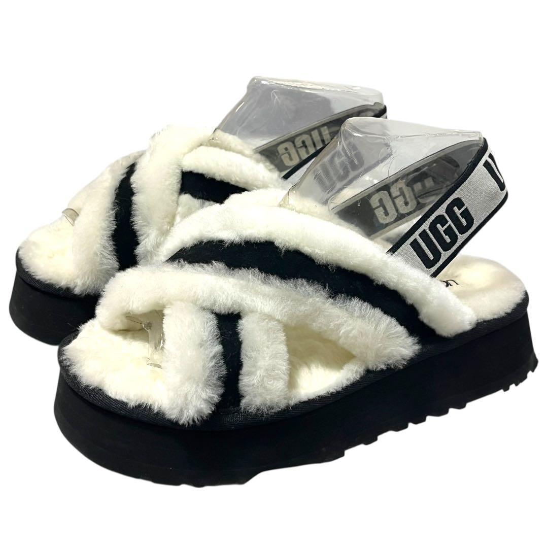 美品　アグ　UGG ディスコクロススライド　サンダル　ファー　25cm 白　黒