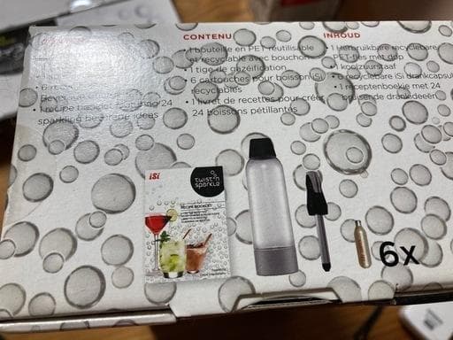 ツイスパソーダ スターターキット＋スペアボトル＋126個カートリッジ付き