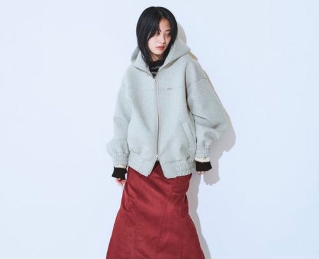 オーバーサイズ グレー パーカー