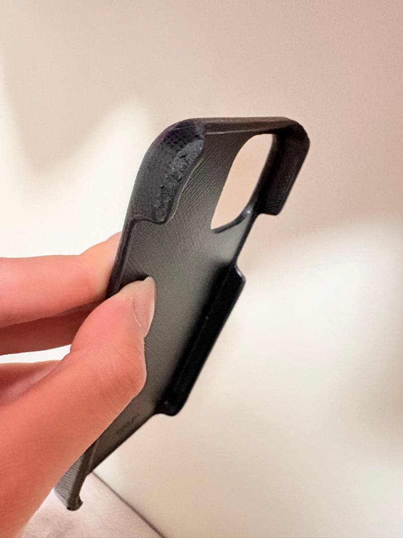 PRADA ブラックレザー iPhone14ケース