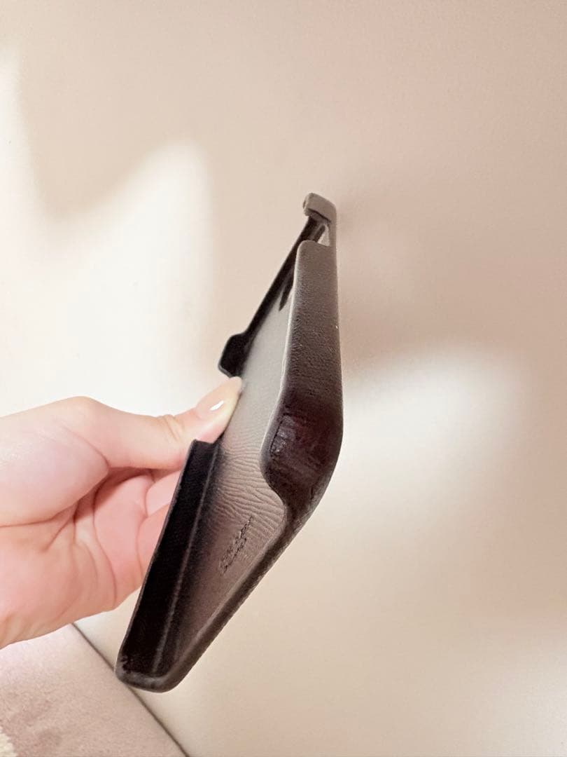 PRADA ブラックレザー iPhone14ケース