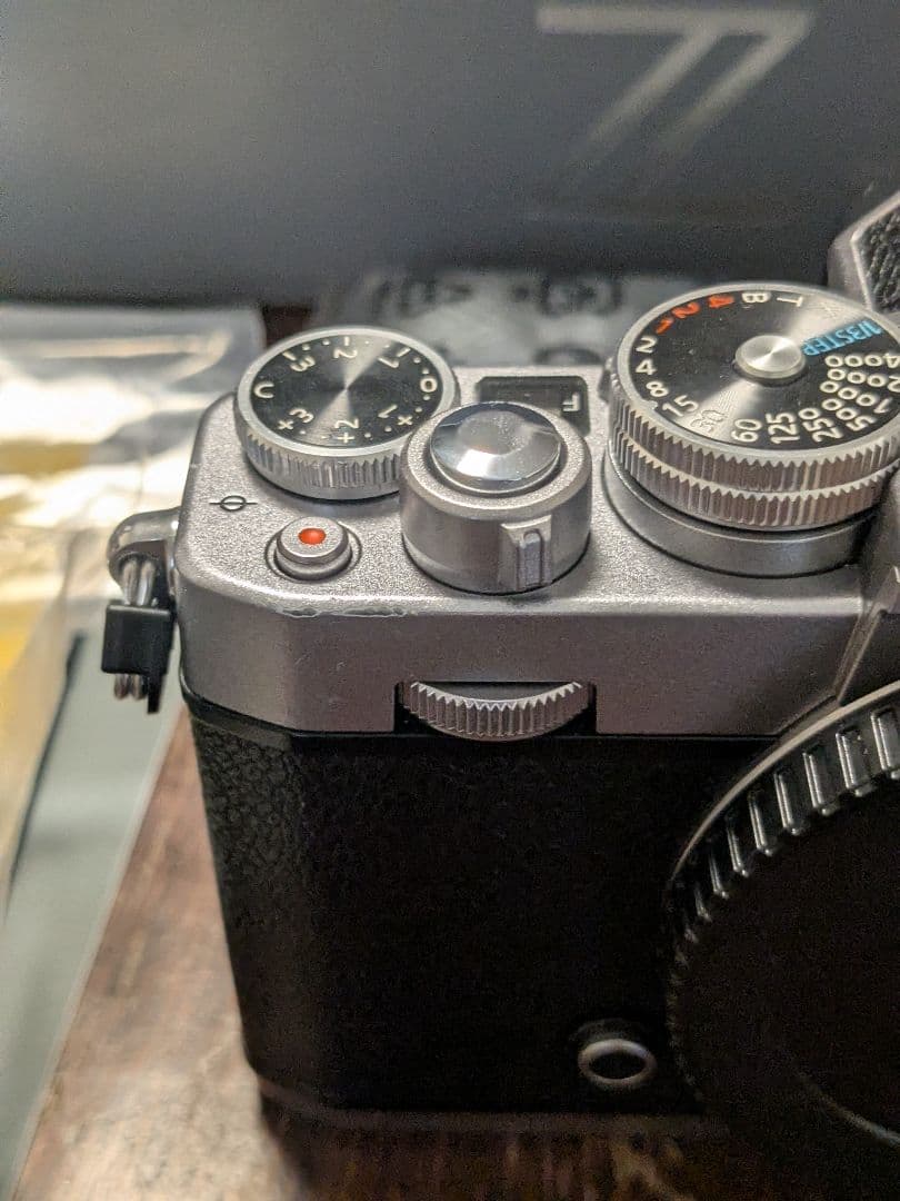 Nikon Zfc 本体 ショット1105回