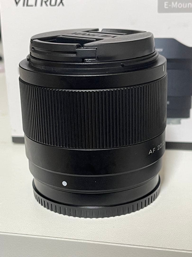 VILTROX AF 20/2.8 FE レンズ