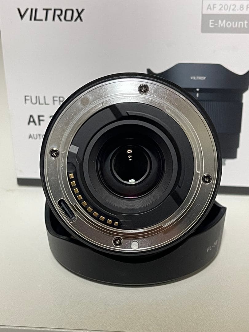 VILTROX AF 20/2.8 FE レンズ