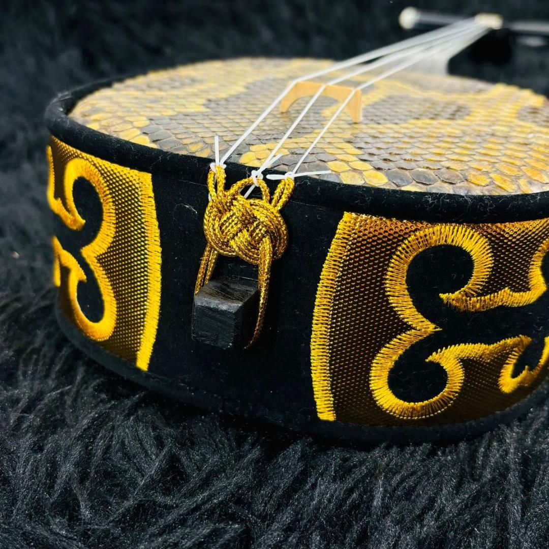 沖縄三線 強化張り 本蛇皮 弦楽器 和楽器 初心者 入門 民謡 収納袋付き