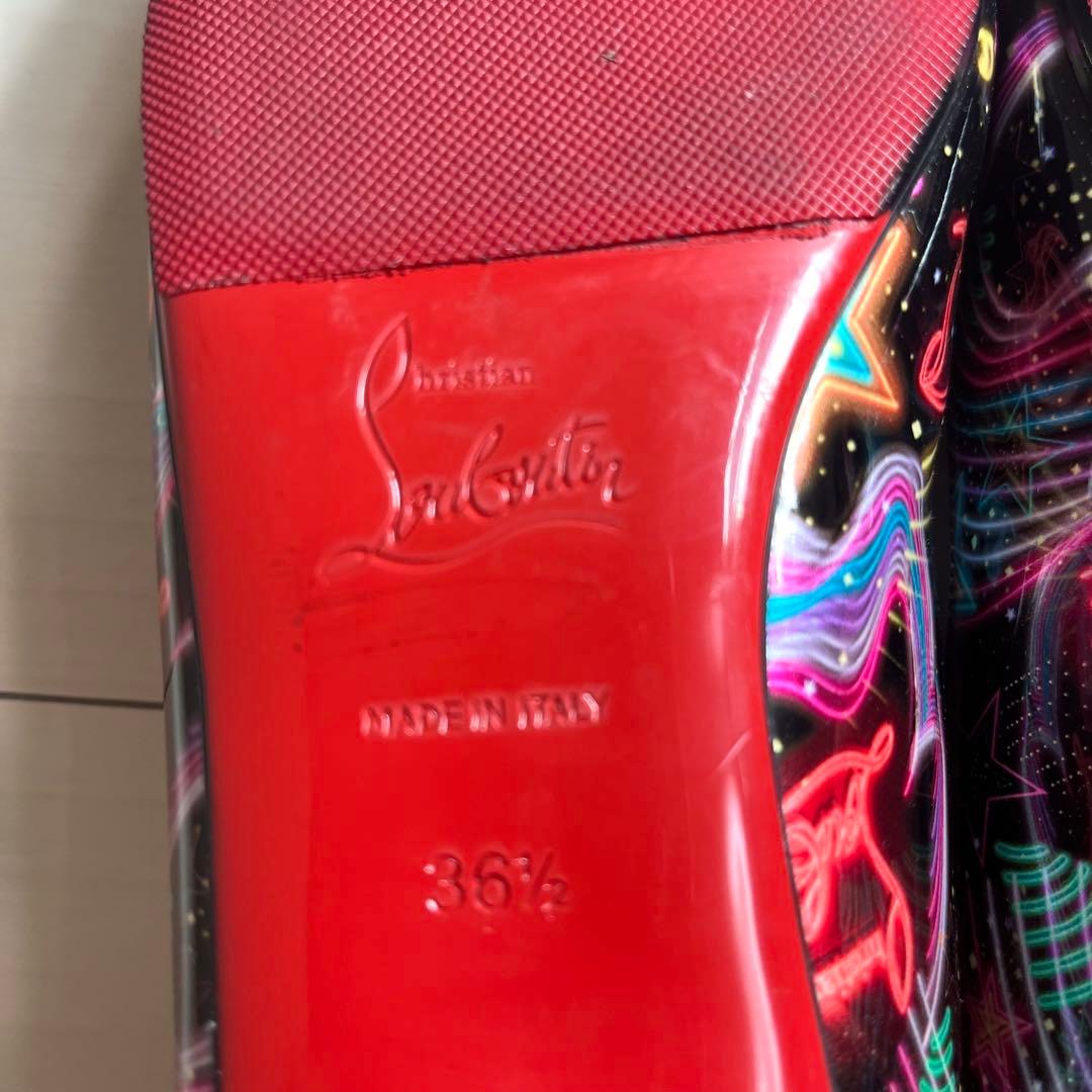 美品 クリスチャンルブタン フラットパンプス Hot Chickita