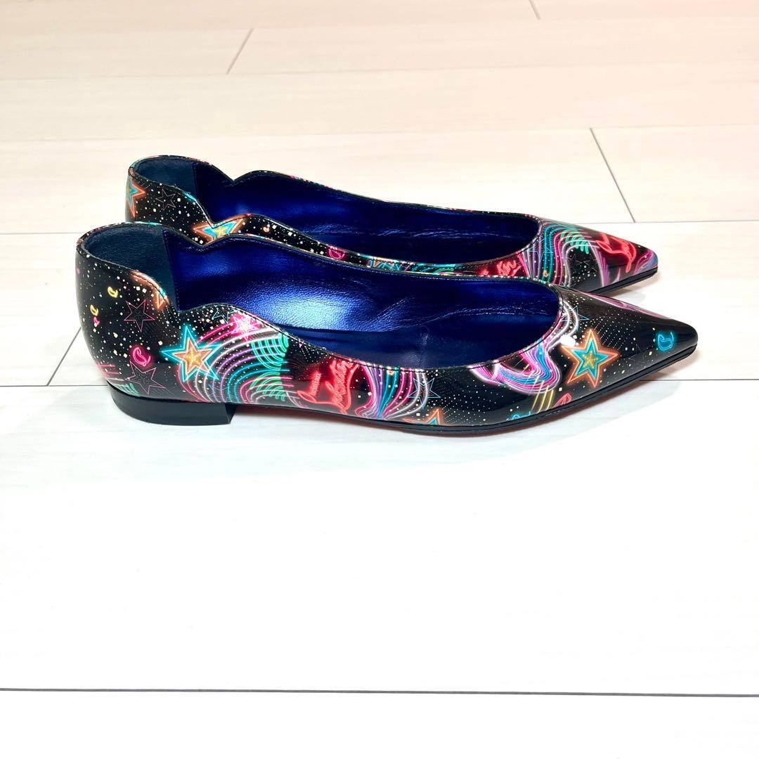 美品 クリスチャンルブタン フラットパンプス Hot Chickita