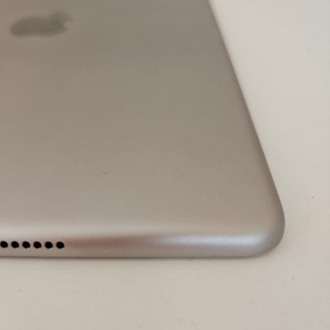 ❤️週末セール❤️美品　iPad Air 2 64GB スペースグレイ
