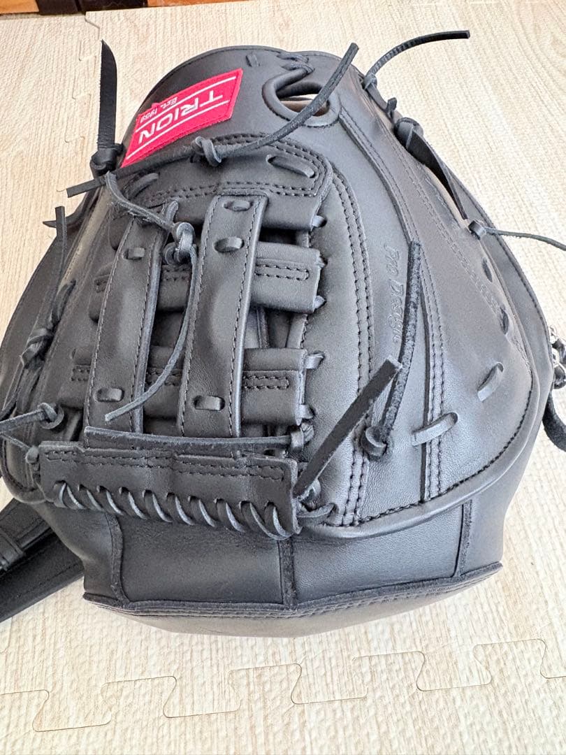 TRION 黒 野球グローブ メッシュバックパックスタイル