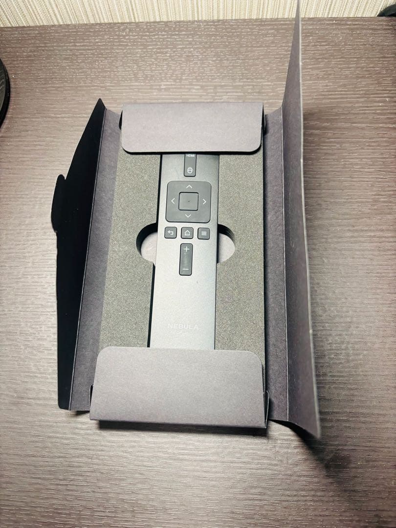 NEBULA capsule 初代　ポータブルプロジェクター 本体