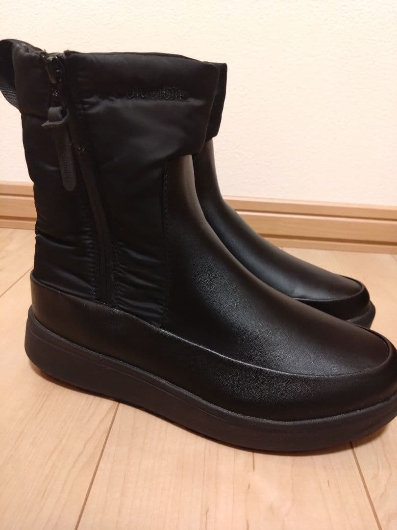 Columbia サップランド YL7395-010 25センチ