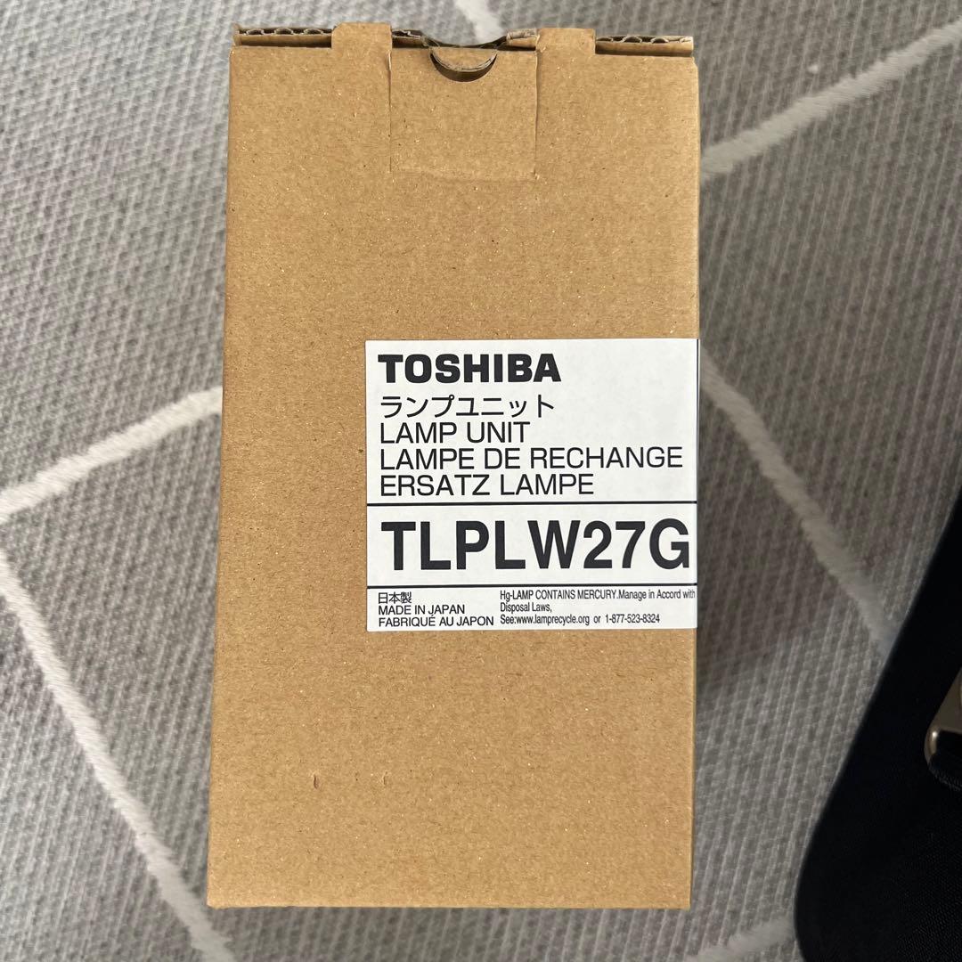 未使用　Toshiba (東芝) TDP-T250 プロジェクターランプユニット