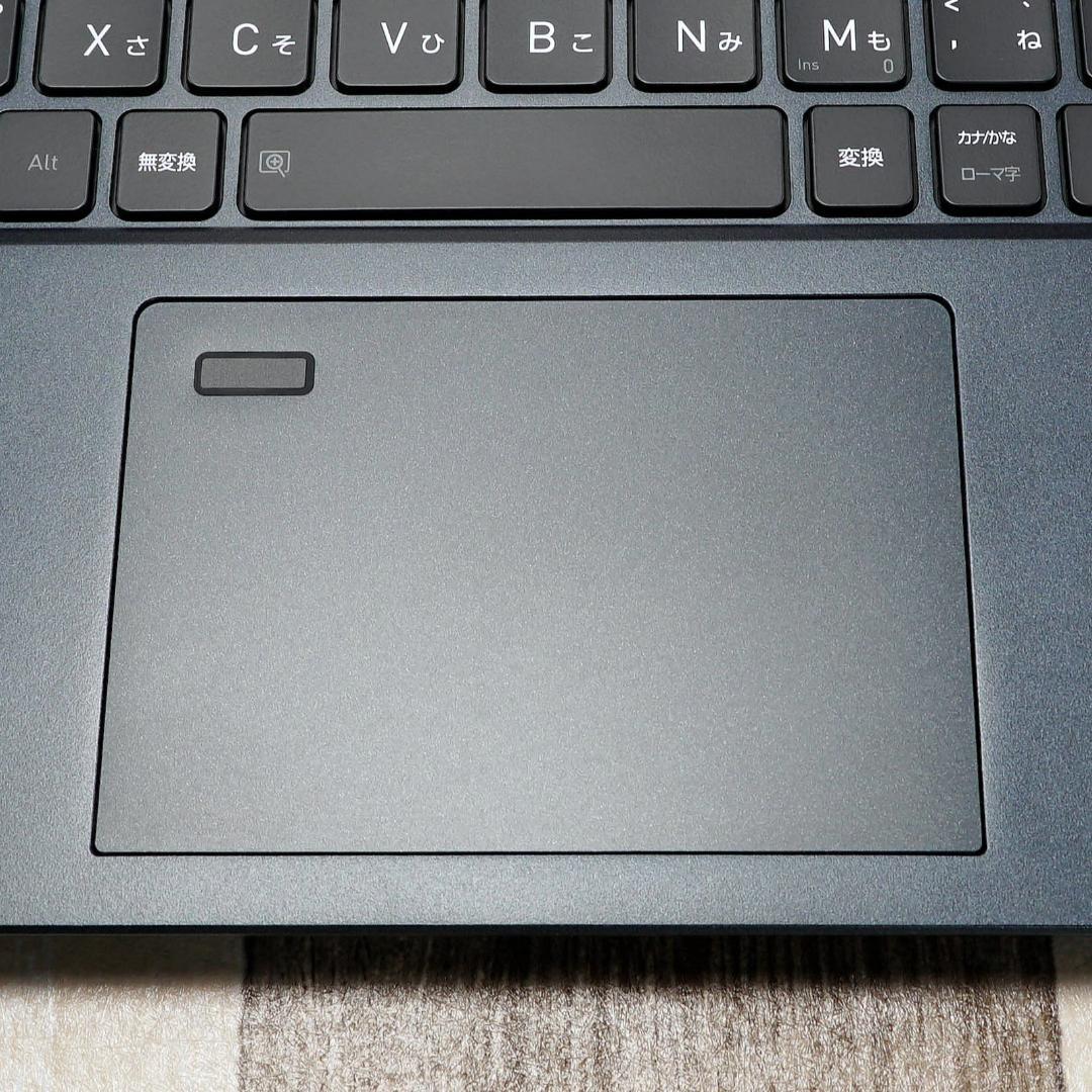 極美品✨最新モデルと同じデザインの超軽量神速モバイル✨１１世代コアｉ５✨ＩＧＺＯ