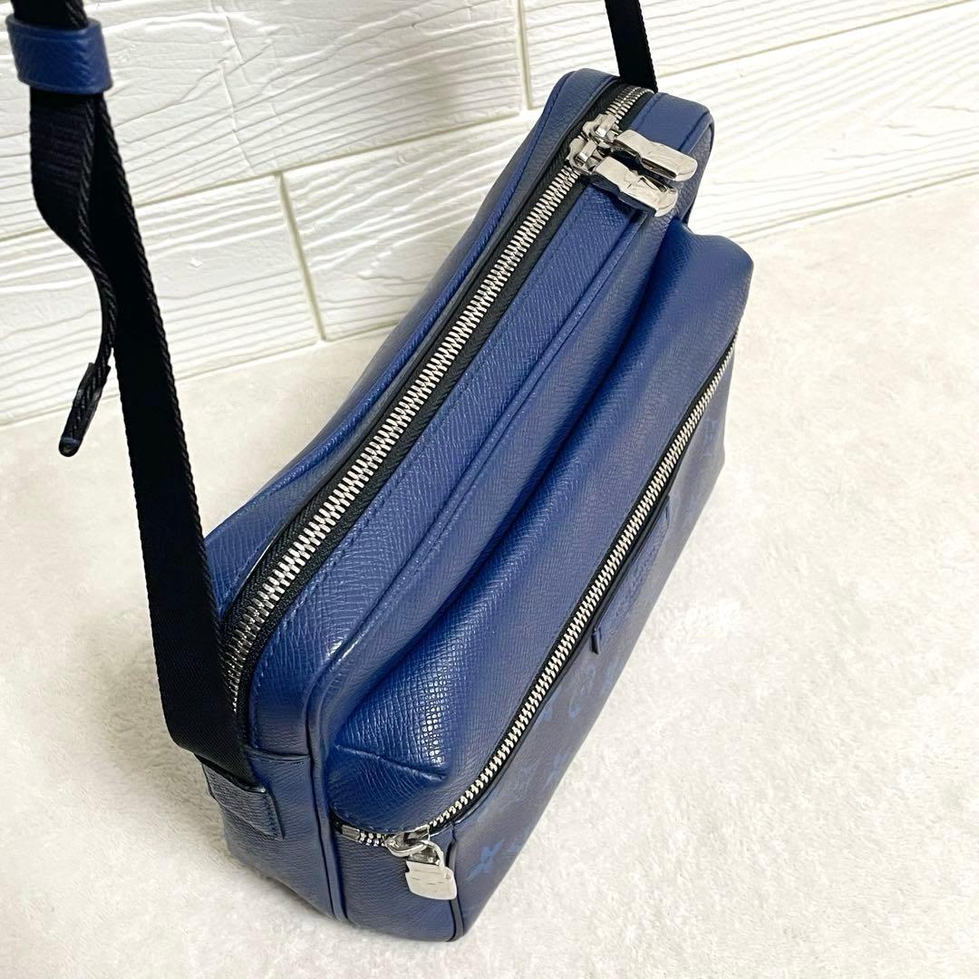 ルイヴィトン タイガラマ アウトドア メッセンジャーPM M30242