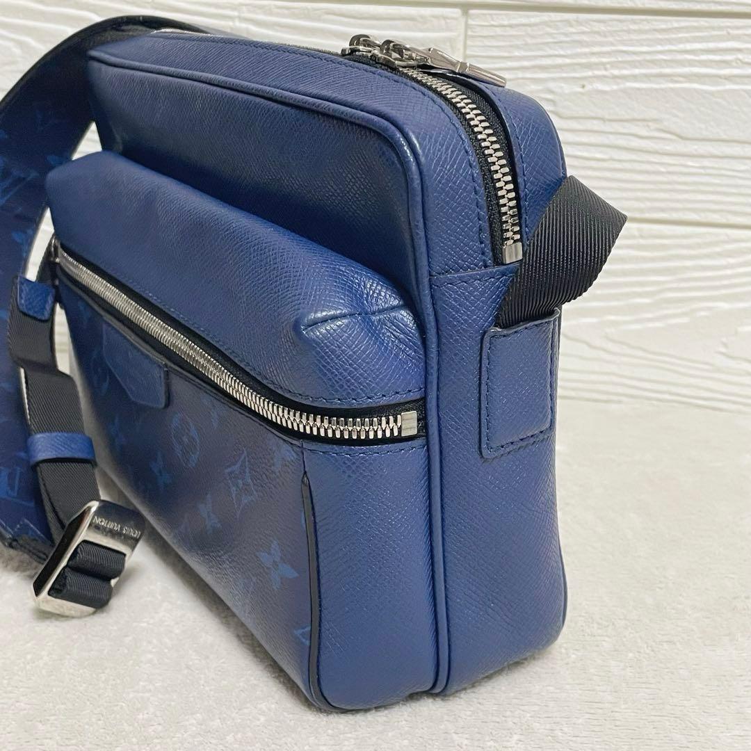 ルイヴィトン タイガラマ アウトドア メッセンジャーPM M30242