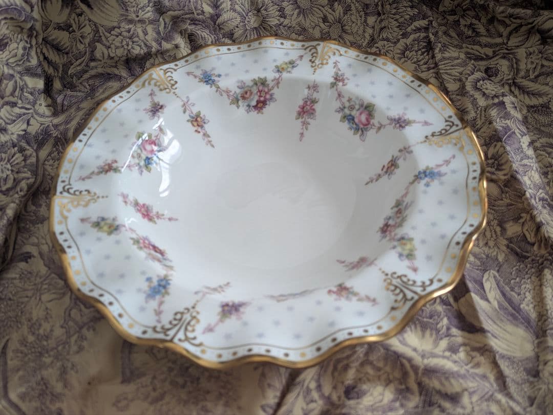 No2.ロイヤルクラウンダービーロイヤルアントワネット26㎝未使用スーププレート