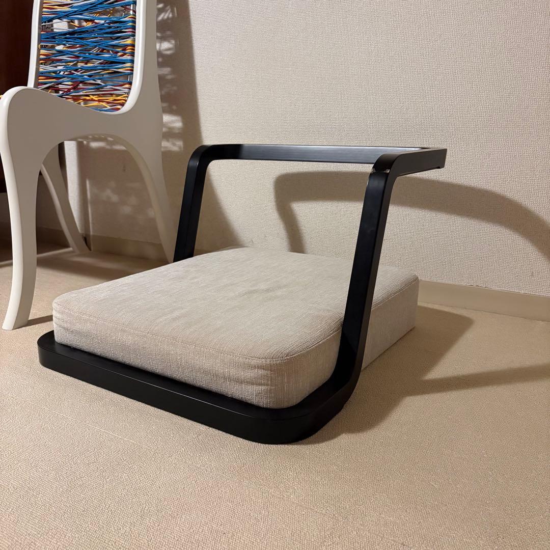 天童木工 座椅子 ブラック 辻村久信