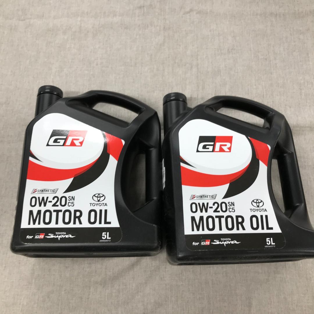 Toyota Genuine Motor Oilトヨタ純正エンジンオイル５L*2