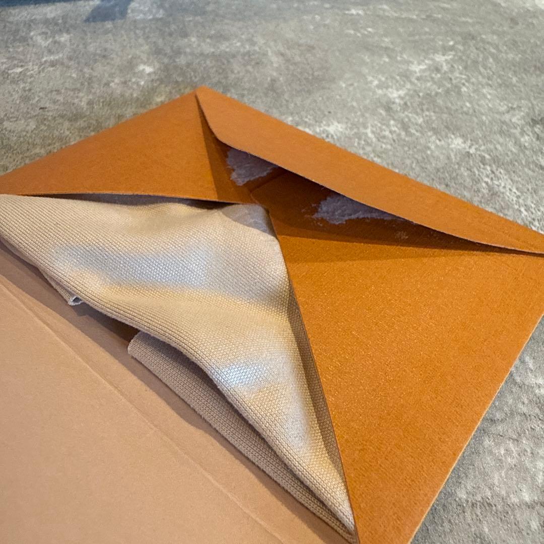 【ルイヴィトン】 iPhone13Pro スマホケース