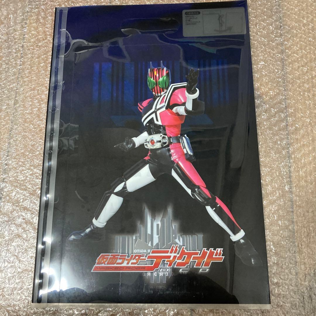 仮面ライダーディケイド製作発表会記念限定品　ガンバライド　非売品　ファイル付き
