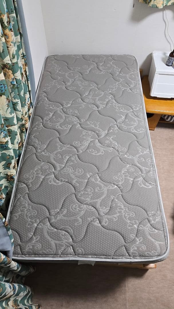 シモンズBeautyrest シングル マットレス(Amazon限定品)