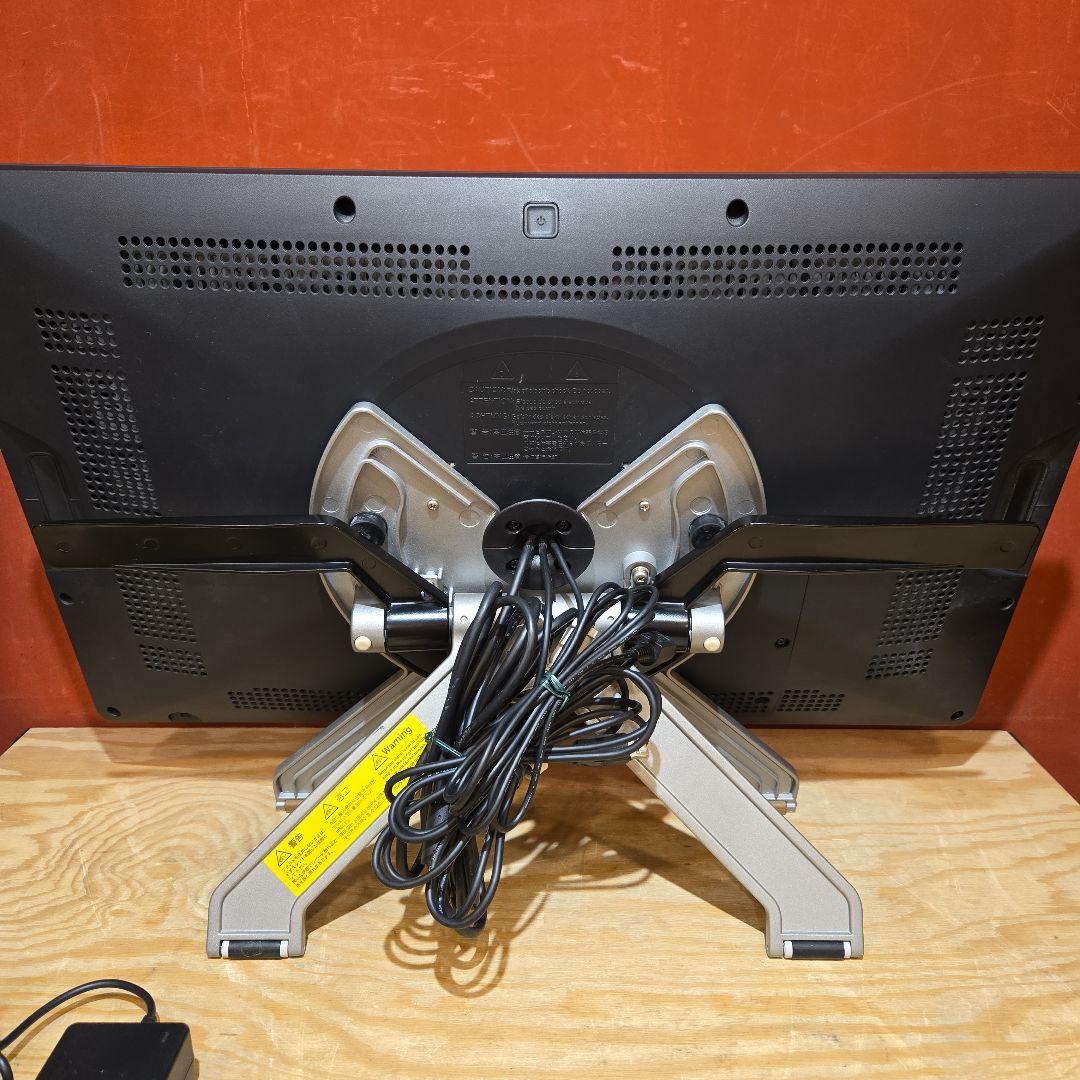 【E】Wacom 液晶タブレット Cintiq 22HD DTK-2200