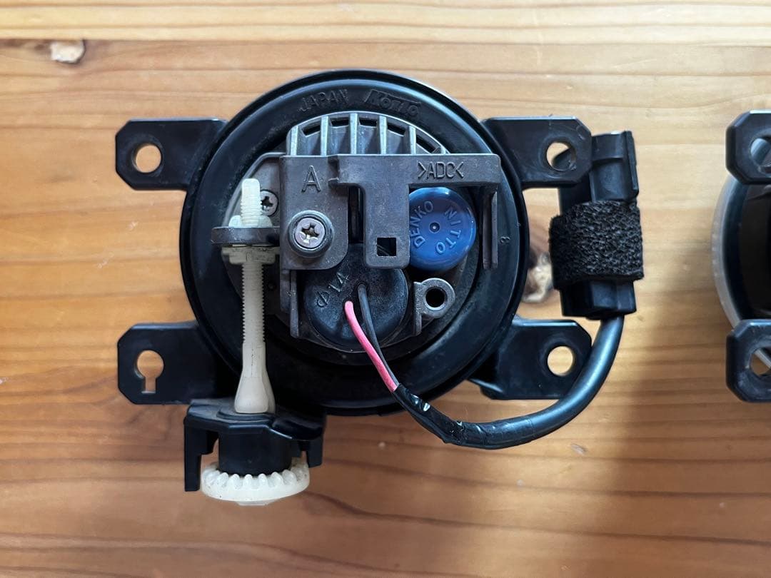 ホンダ純正フォグライト／オデッセイ/LED