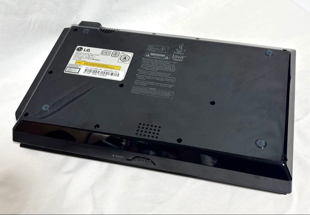 LG ポータブルブルーレイプレーヤー BP690 2012年製