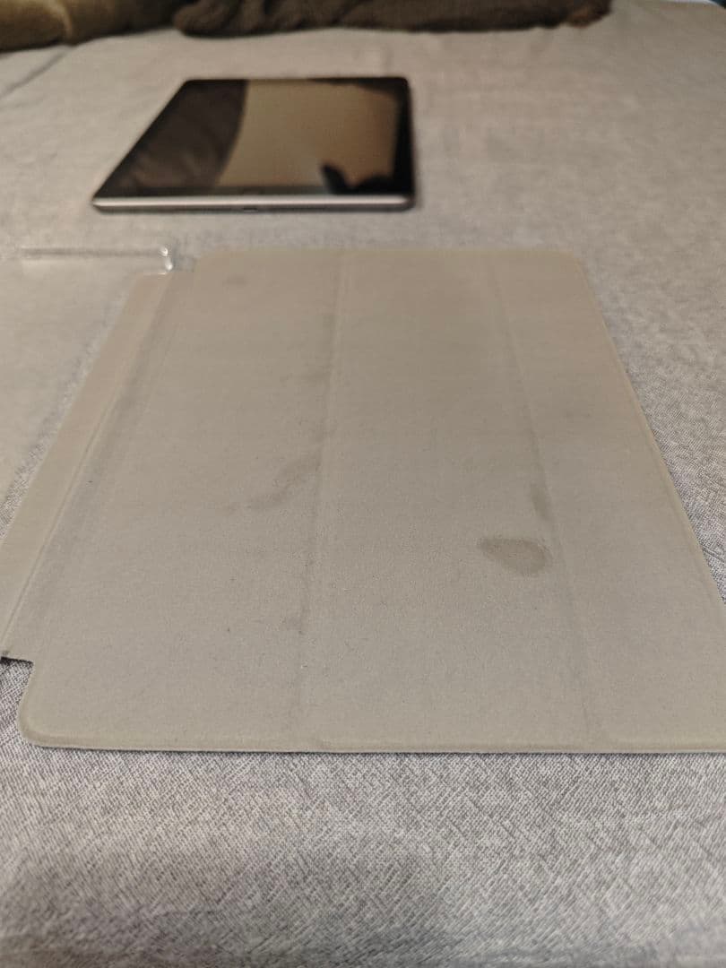 【美品】iPad本体 第6世代 128GB Wi-Fiモデル スペースグレー