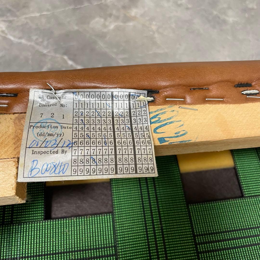 アクタス five by five 本革オットマン　スツール