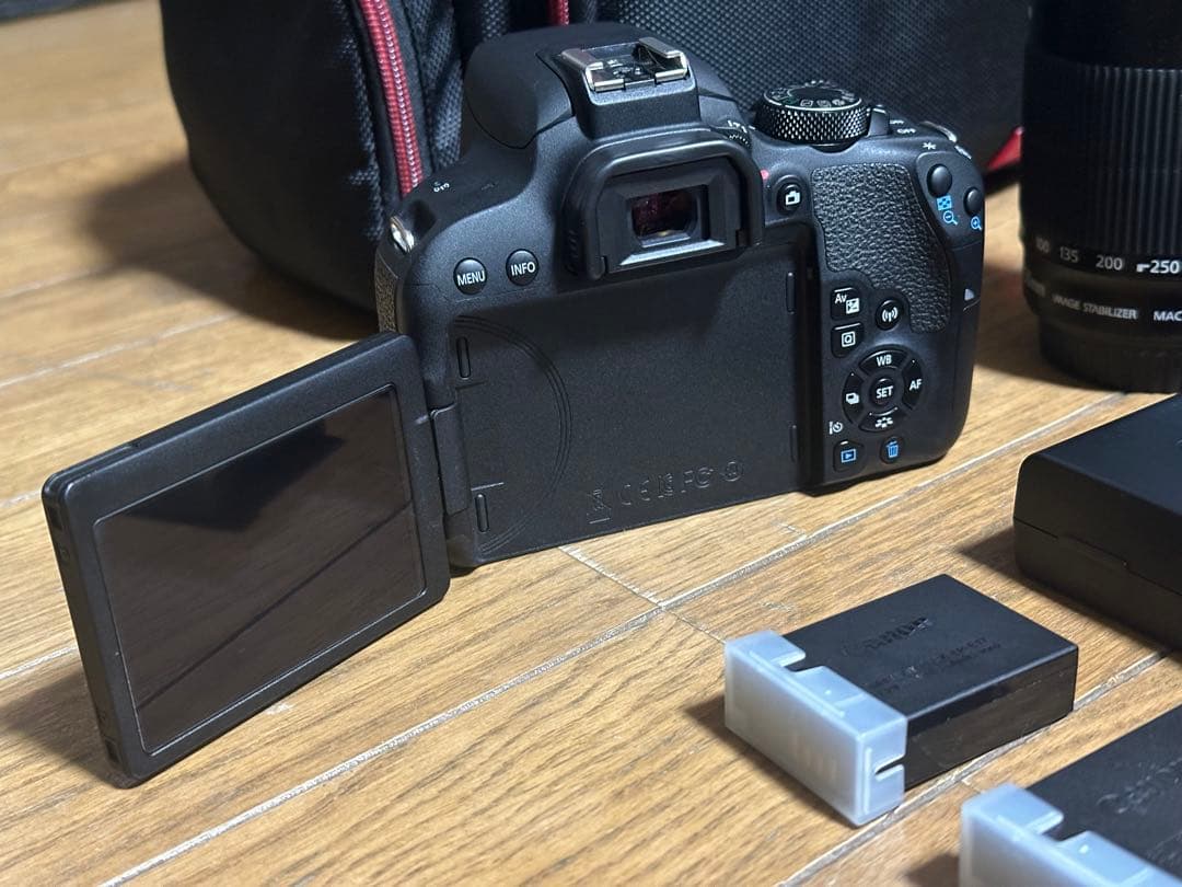 Canon EOS Kiss X9i デジタル一眼レフカメラ 一式