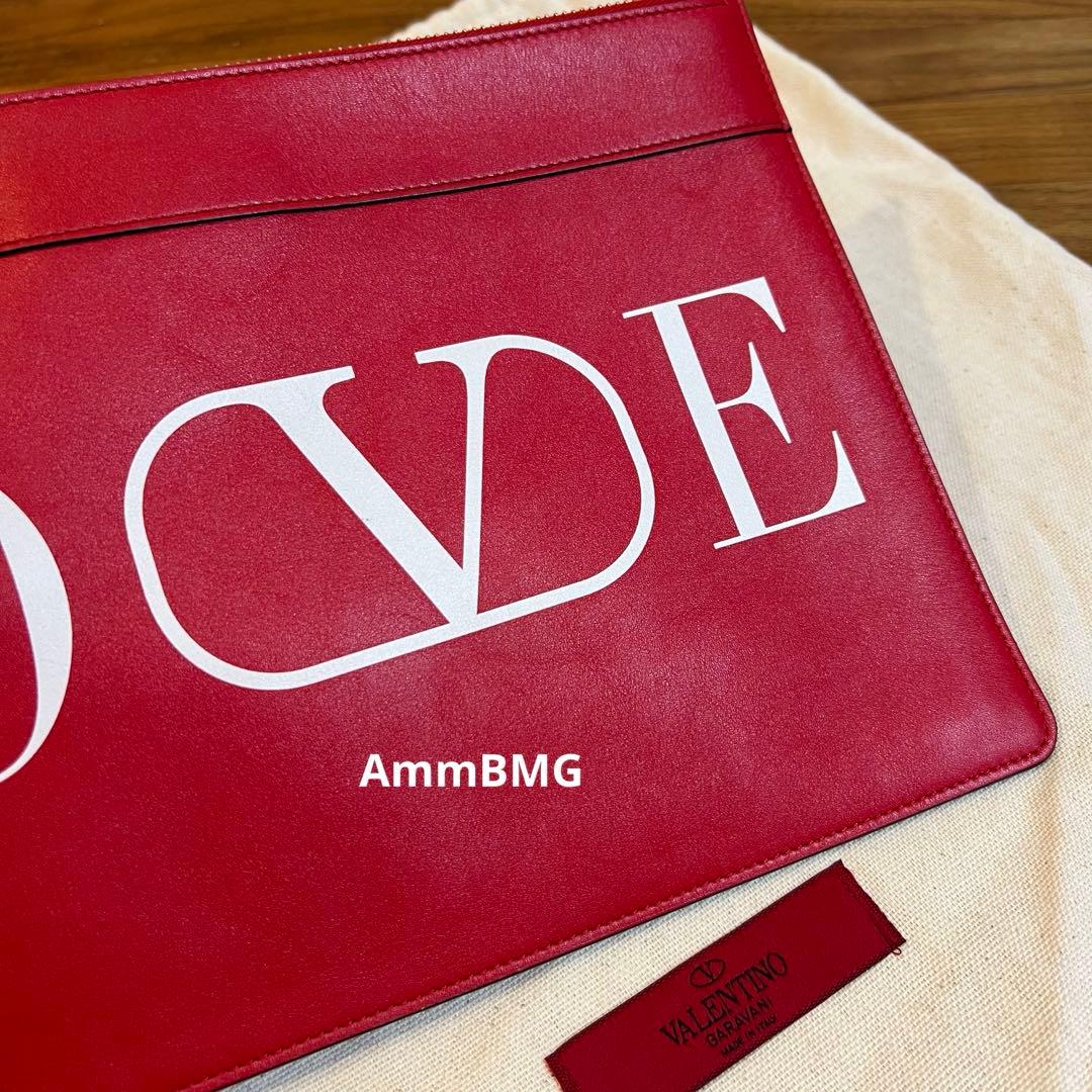 T*E様 Valentino LOVE レザー クラッチバッグ レッド 限定品