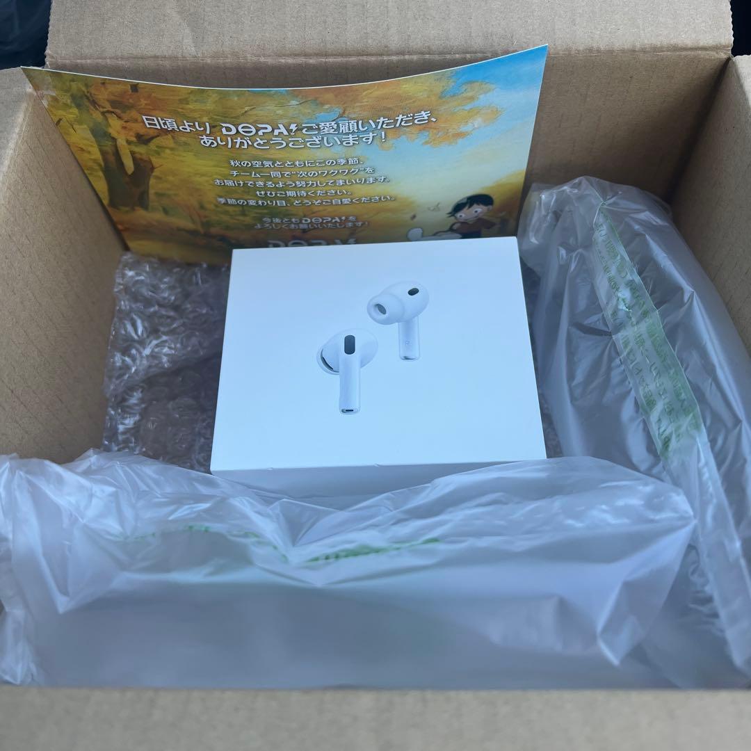 新品 Apple AirPods Pro 3 本体 充電ケース付き