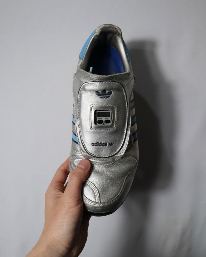 靴 adidas micro pacer