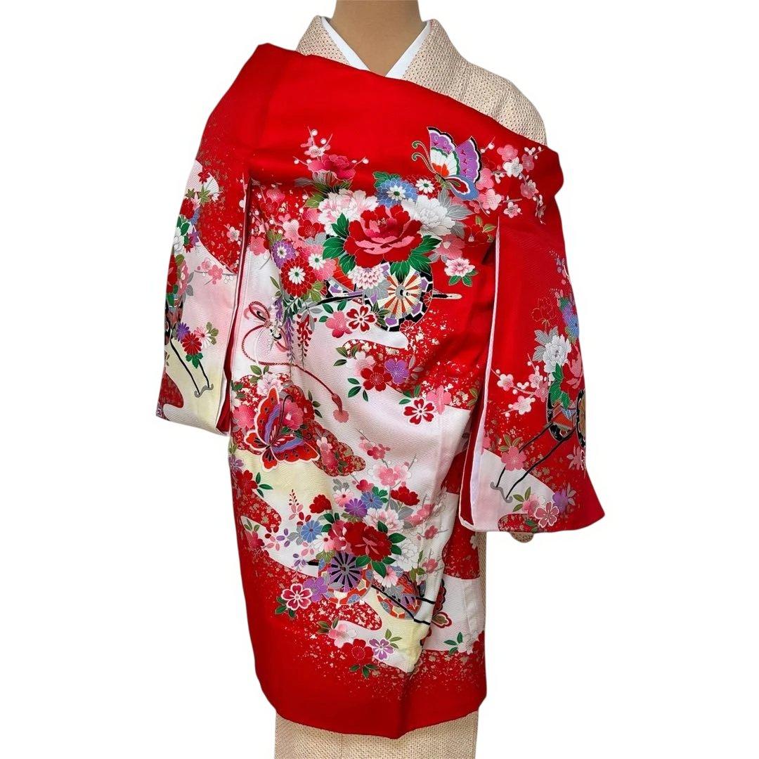 着物　お宮参り　産着　祝着　花車　蝶　四季草花　女の子　襦袢付き　クリーニング済