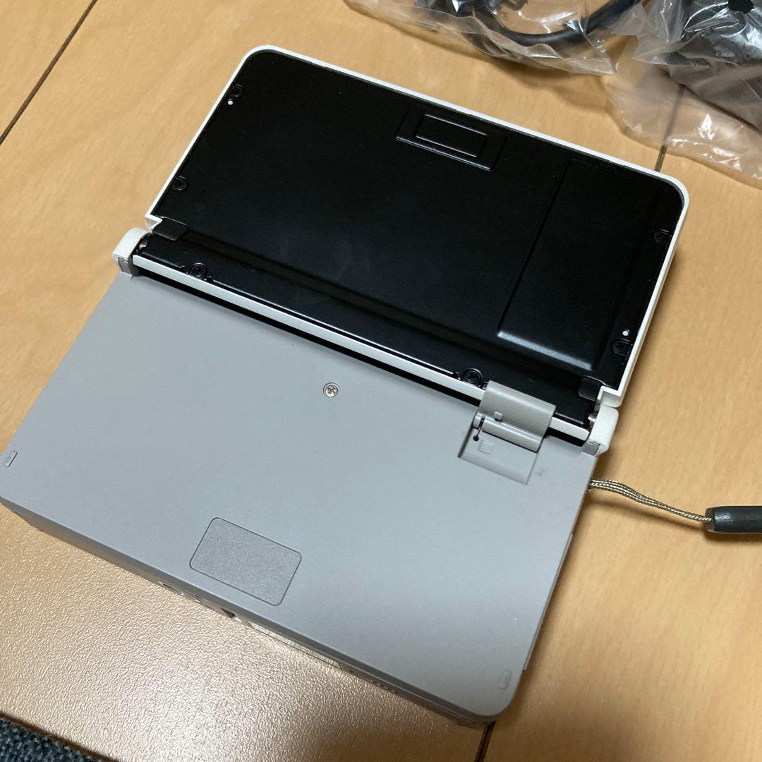 CASIOカメラ EXILIM EX-ZR50 ホワイト