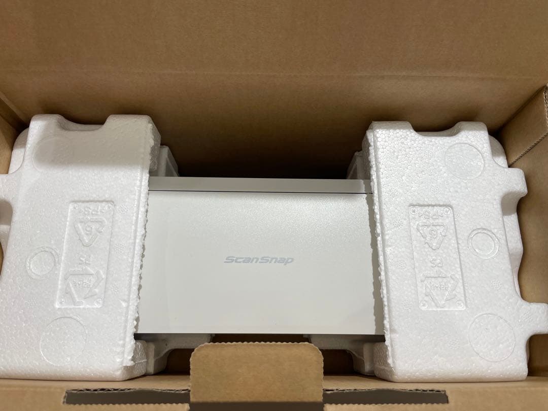 ちさと 富士通PFUドキュメントスキャナー ScanSnap iX1300