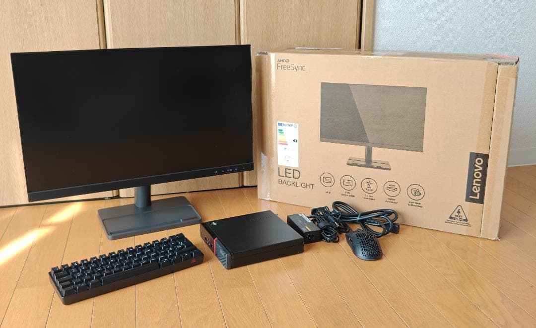 Lenovo 省スペース 高性能 デスクトップPC