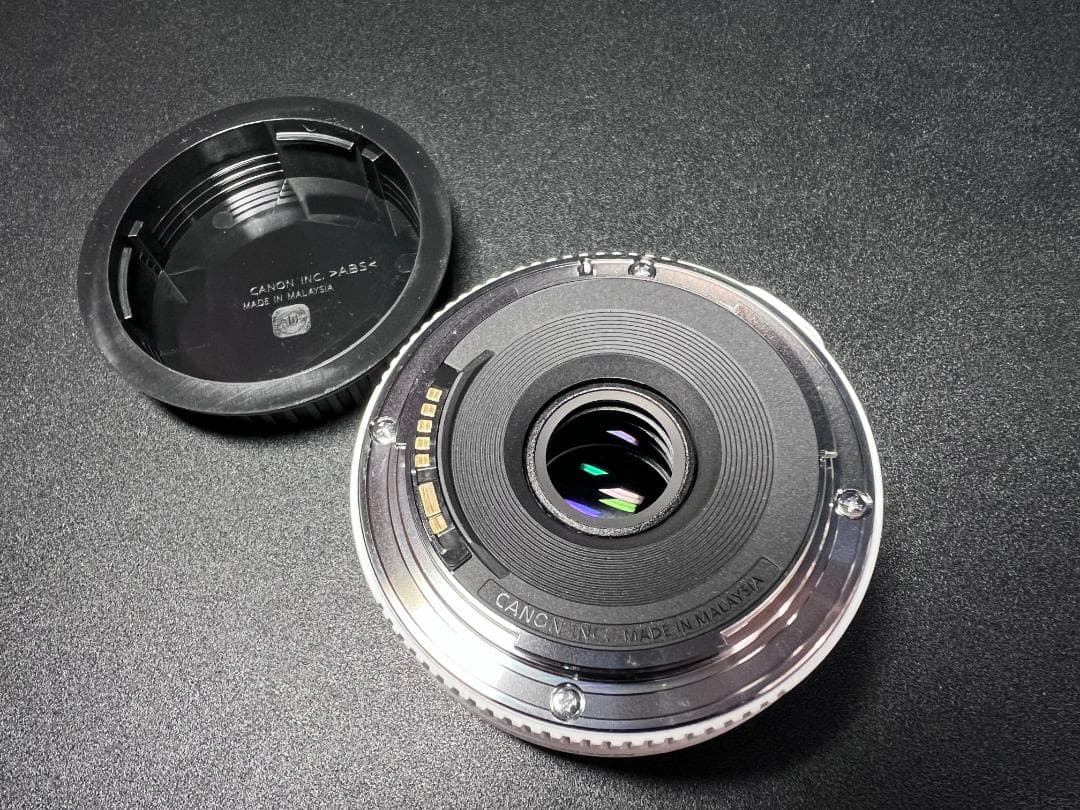 【美品】Canon EOS Kiss X7 ホワイト（レンズ2個、外箱など）