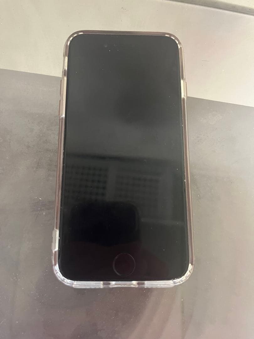 Apple iPhone SE (第2世代) ホワイト128G バッテリー74%