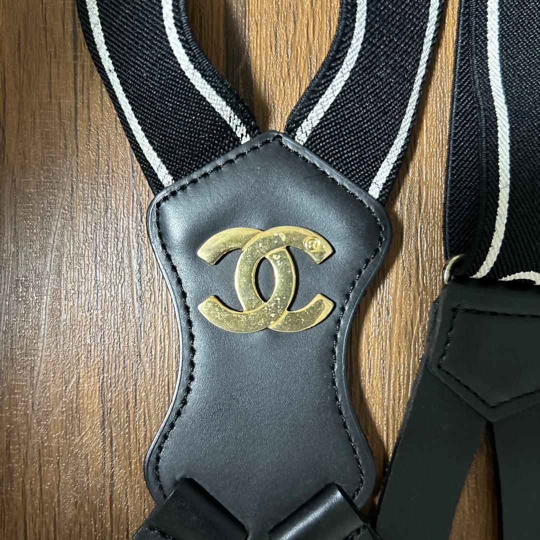 TAKUYA∞着用風　CHANELサスペンダー