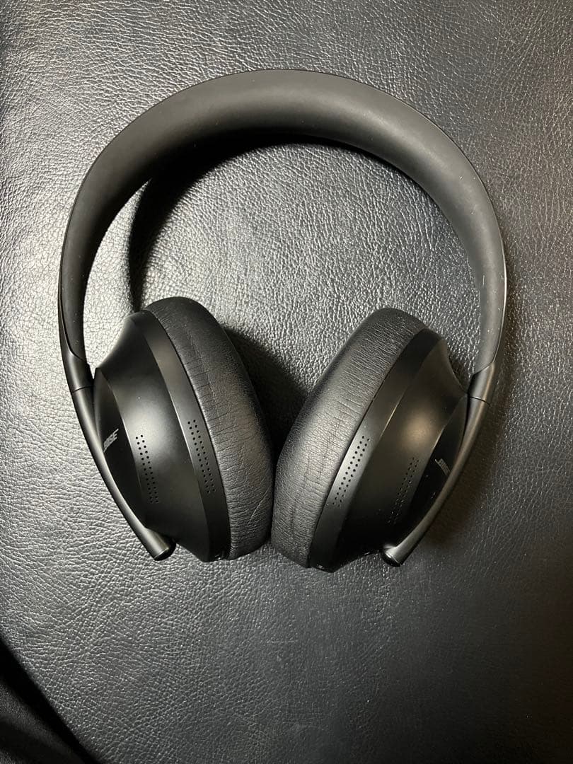 ☆美品☆Bose ワイヤレスヘッドホン ブラック　NC700 本当に静か