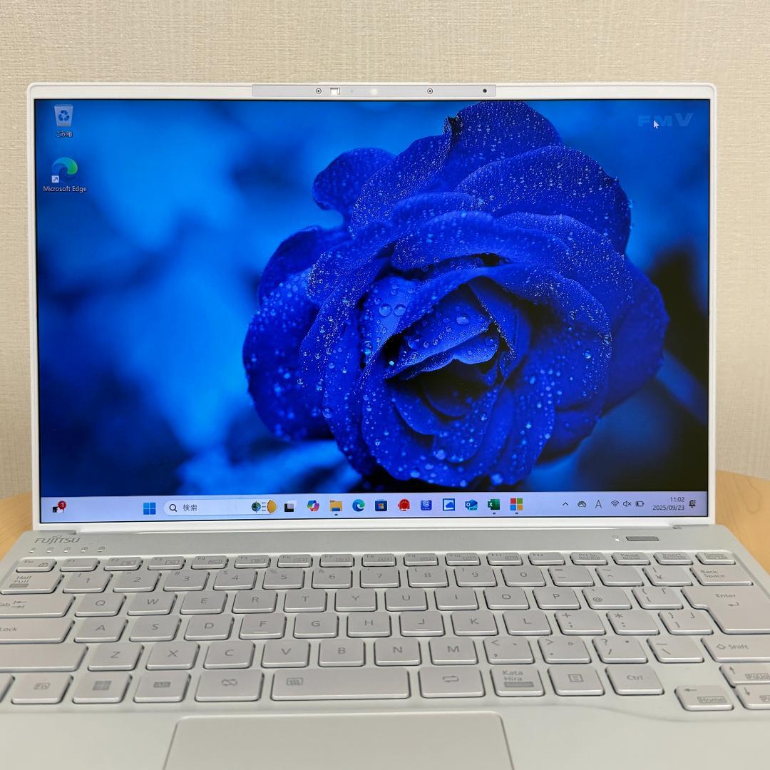 Office付 富士通 FMV LIFEBOOK UH90/H1 メモリ16G