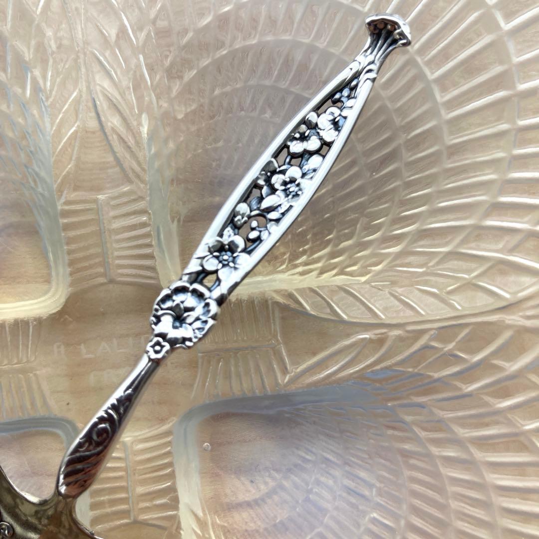 純銀　フラワー透かし　ナッツスプーン