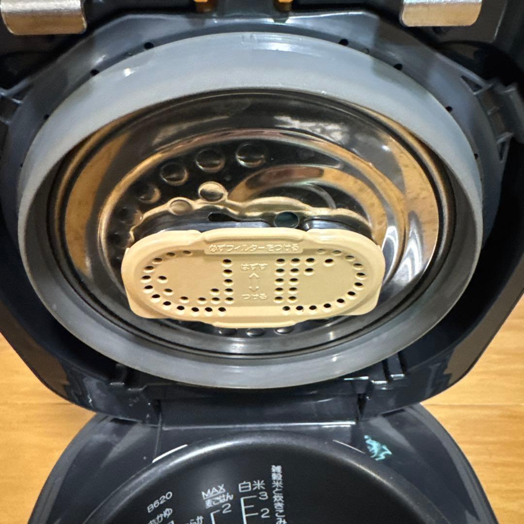 象印　炊飯器　NP-RT05 圧力IH