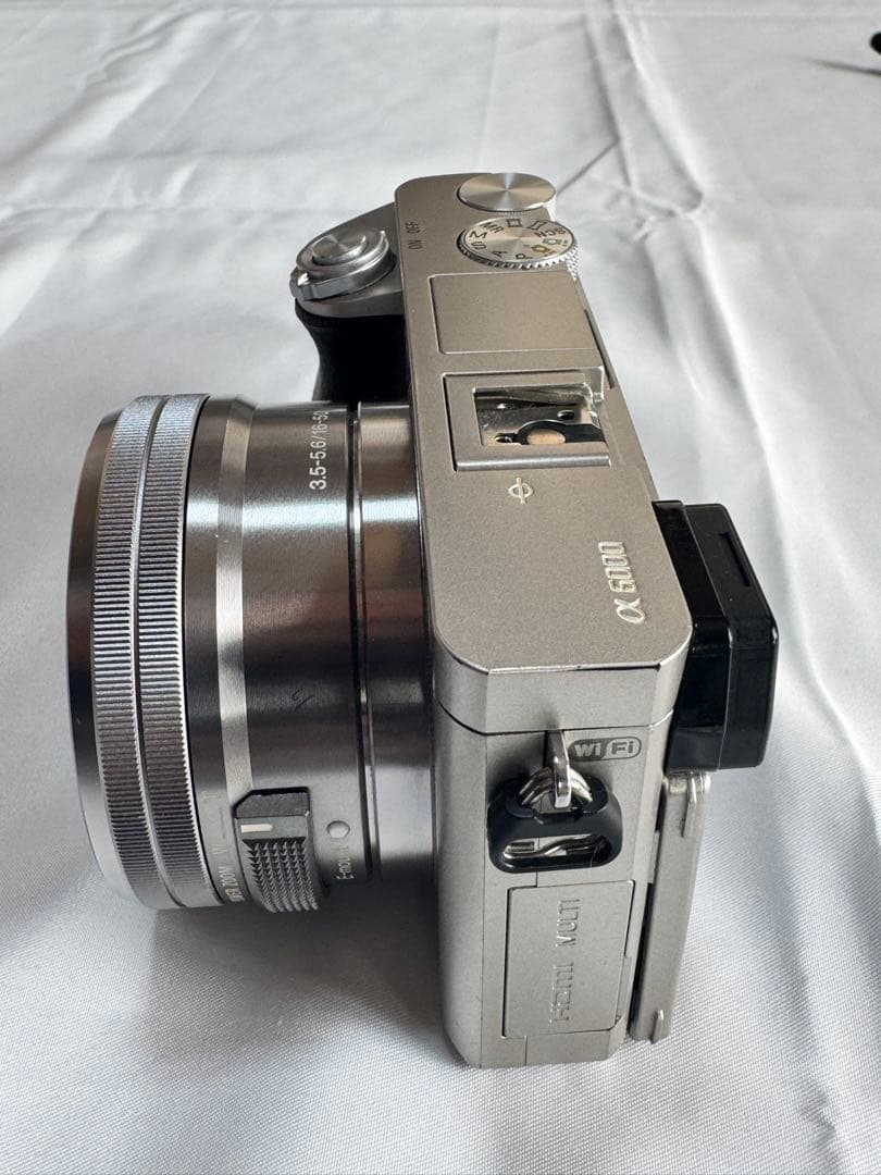 SONY α6000 ミラーレスカメラ E 16-50mm