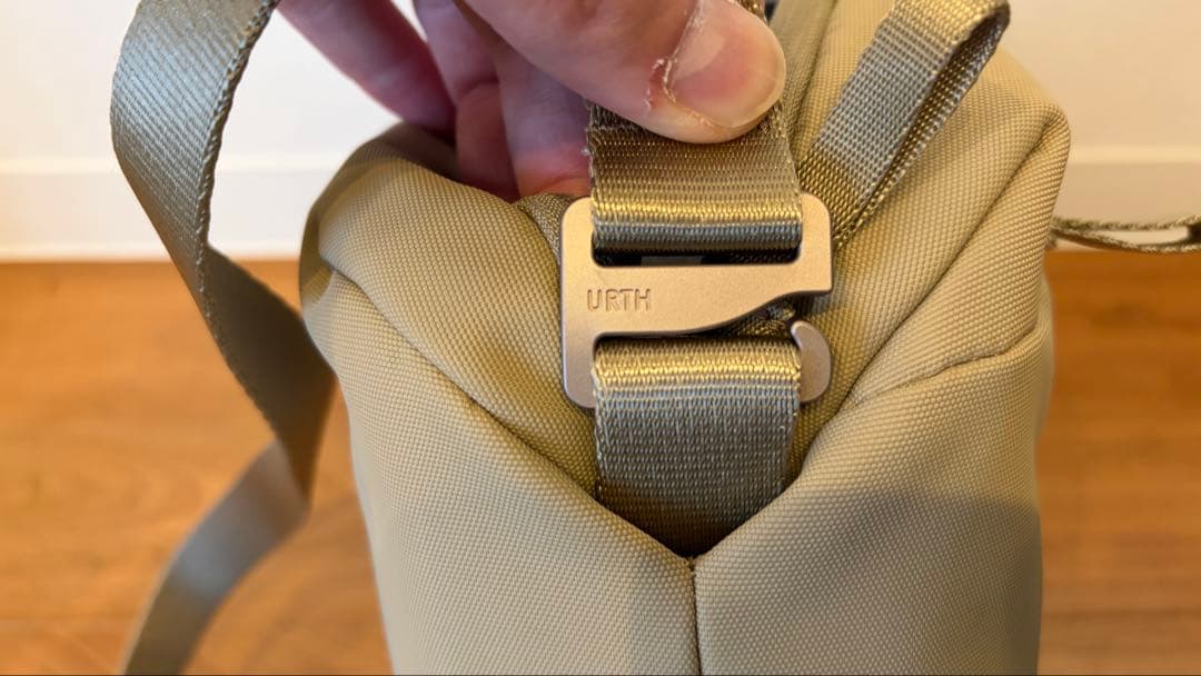 URTH Dolomite 5.1L カメラスリングバッグ　最終値下げ