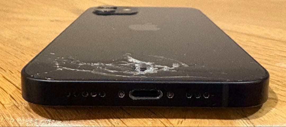 Apple iPhone 12 64GB ブラック 本体