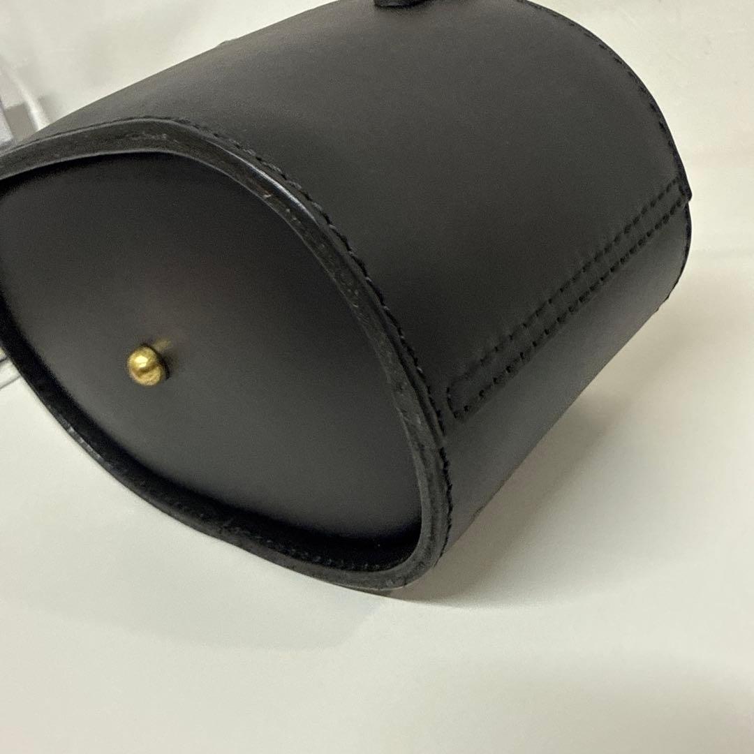 Herz ヘルツ レザー バケツ　巾着　トートバッグ　ハンドバッグ ブラック