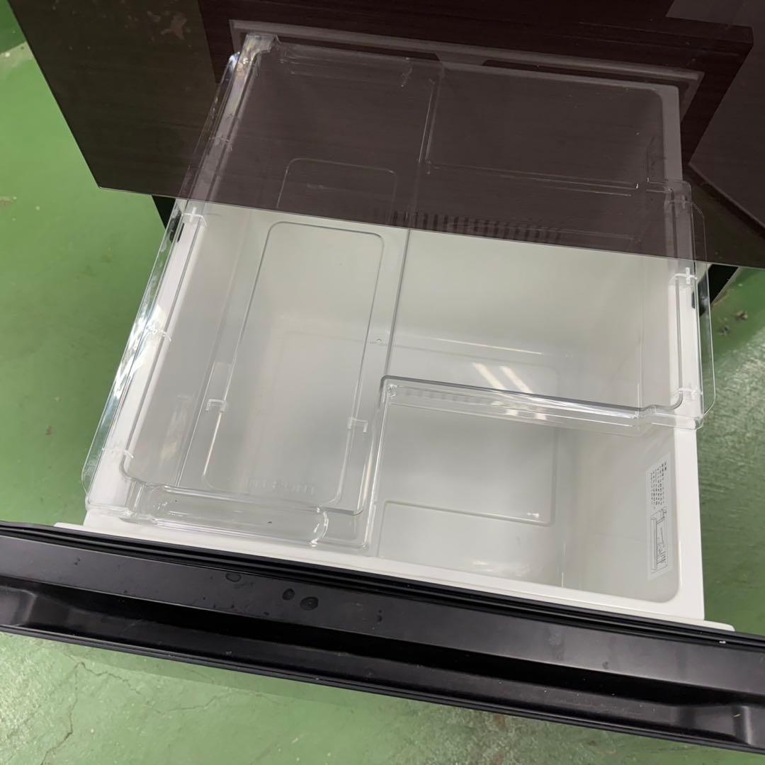 122 関東配送　冷蔵庫　大型　小型　200L〜300L 右開き　鏡面デザイン